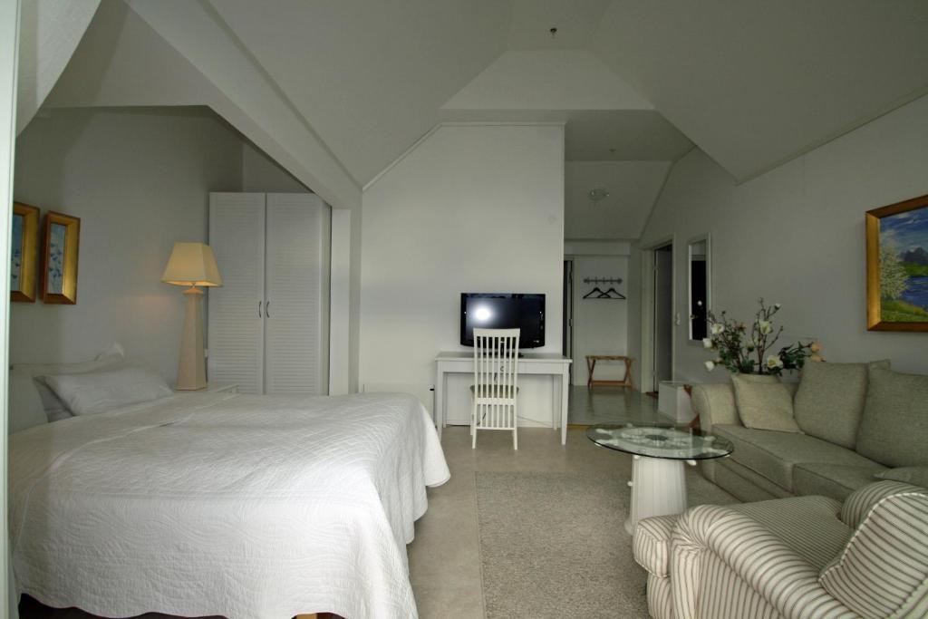 Sunde Fjord Hotel, Free And Easy Parking Solavagen Стая снимка